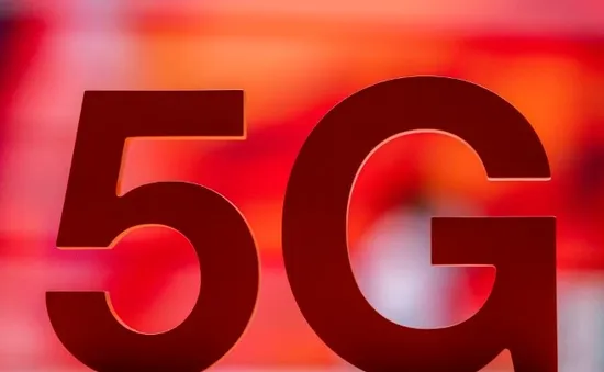 Nhật Bản thúc đẩy số hóa và phổ biến mạng di động 5G tốc độ cao