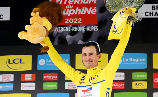 Alexis Vuillermoz giành chiến thắng chặng 2 Criterium du Dauphine