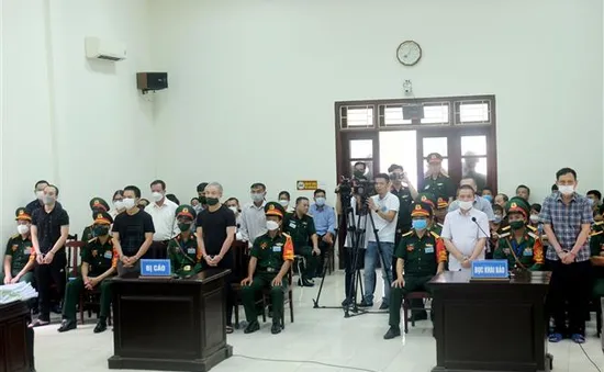 Vụ buôn lậu gần 200 triệu lít xăng: Hai cựu Thiếu tướng Cảnh sát biển bị phạt tổng cộng 27 năm tù