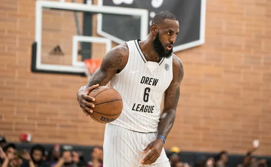 Drew League - Giải giao hữu mùa hè thu hút nhiều ngôi sao NBA