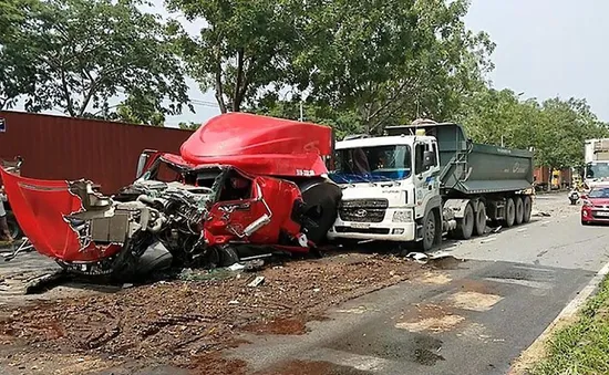 TP Hồ Chí Minh kiến nghị có quy định về chở thép cuộn