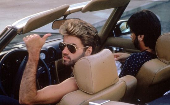 Người viết tiểu sử George Michael: "Bên dưới tất cả, anh ấy là một con người"