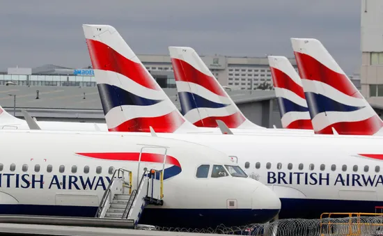 Anh: British Airways tạm dừng bán vé các chuyến bay chặng ngắn từ sân bay Heathrow