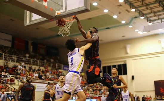 VBA Playoffs 2022: Saigon Heat tạo lợi thế tại game 1
