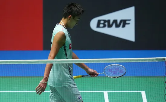 Kento Momota bất ngờ dừng bước tại giải cầu lông vô địch thế giới