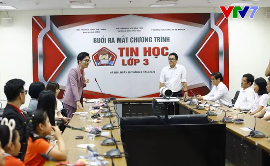 Ra mắt chương trình Tin học lớp 3 - Cùng bé làm quen với bộ môn tin học