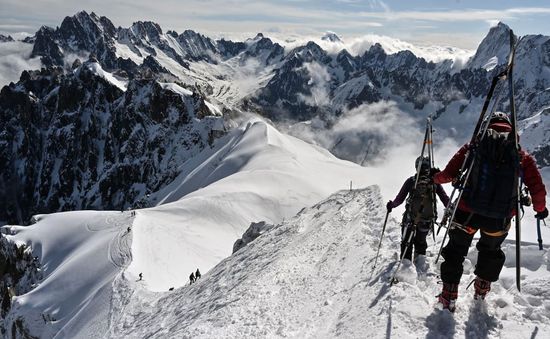 “Hãy đặt cọc chi phí đám tang của bạn trước khi leo núi Mont Blanc”