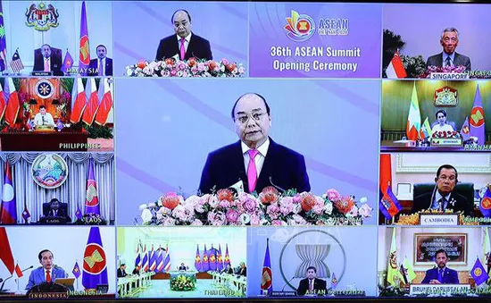 Vị thế đối ngoại ngày càng lớn mạnh, thách thức và nỗ lực xây dựng cộng đồng của ASEAN
