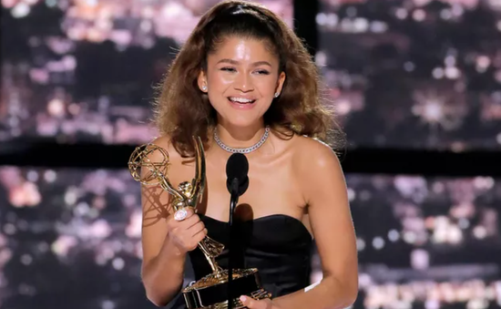 Zendaya - Nữ diễn viên trẻ tuổi nhất từng 2 lần giành giải Emmy