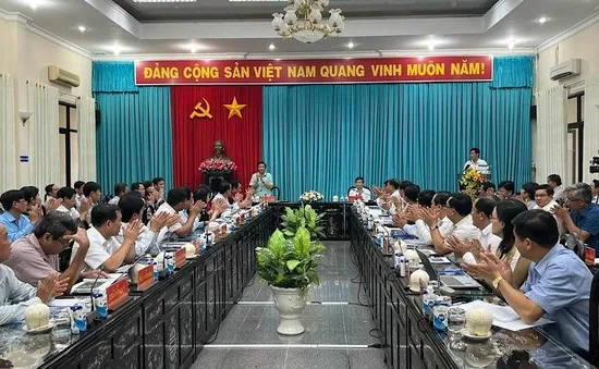 Thống nhất phương án xây dựng cầu Đình Khao nối tỉnh Bến Tre và Vĩnh Long