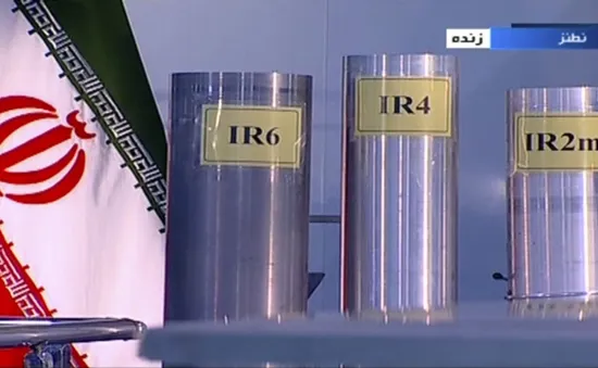 Iran cảnh báo có thể tăng cường làm giàu uranium tới 93%