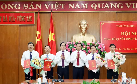 Bà Rịa - Vũng Tàu công bố các quyết định về công tác cán bộ
