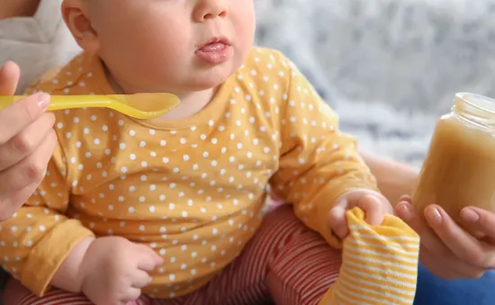 Mỹ: FDA đề xuất giới hạn chì trong thực phẩm chế biến dành cho trẻ em