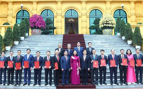Bổ nhiệm 15 đại sứ Việt Nam tại nước ngoài