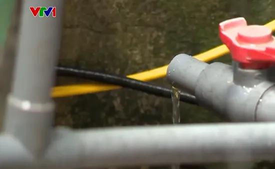 Thiếu nước sinh hoạt ngày càng trầm trọng tại Láng Hòa Lạc