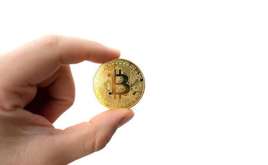 Giá Bitcoin cao nhất 9 tháng