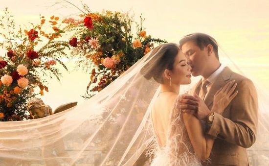 Linh Rin khoe ảnh cưới ngọt ngào với thiếu gia Phillip Nguyễn