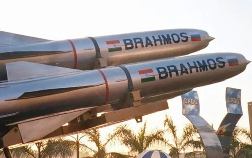 Ấn Độ phóng thử thành công tên lửa siêu thanh BrahMos