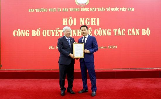 Nhà báo Trương Thành Trung được bổ nhiệm giữ chức Tổng Biên tập Tạp chí Mặt trận