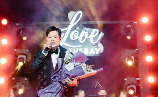 Quang Lê hát loạt tình khúc bất hủ ở “Love in the Bay”, tiết lộ về liveshow sắp tới ở Hà Nội