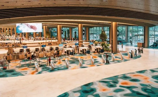 Changi Airport mở cửa lại nhà ga T2