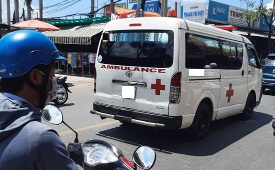 TP. Hồ Chí Minh: Đa số các cơ sở vận chuyển cấp cứu tư nhân chỉ đủ năng lực vận chuyển người bệnh thông thường