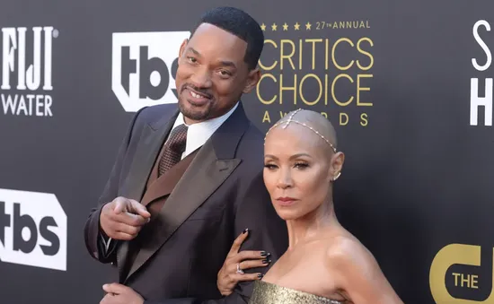 Vợ Will Smith tiết lộ cái tát tại Oscar đã "cứu vãn" cuộc hôn nhân của họ