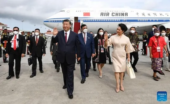 Phong cách thời trang trang nhã và thanh lịch của Phu nhân Tổng Bí thư, Chủ tịch nước Trung Quốc