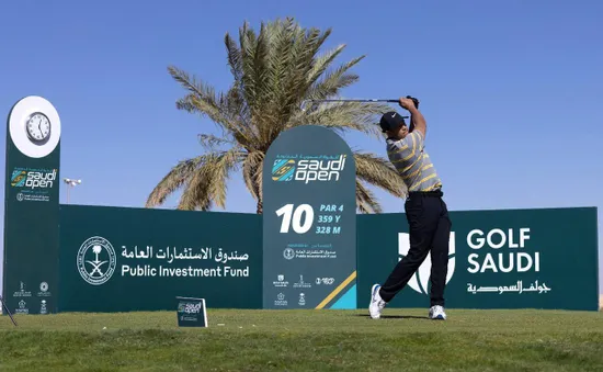 Hấp dẫn cuộc đua vô địch giải golf Saudi Open