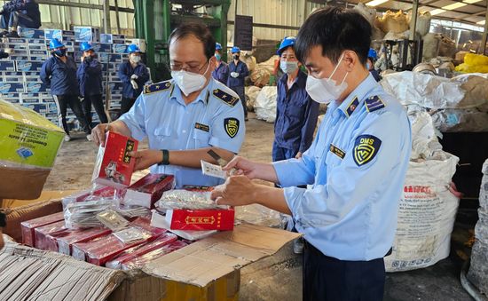 TP Hồ Chí Minh: Tiêu hủy lô hàng hơn 320.000 sản phẩm hàng hóa vi phạm