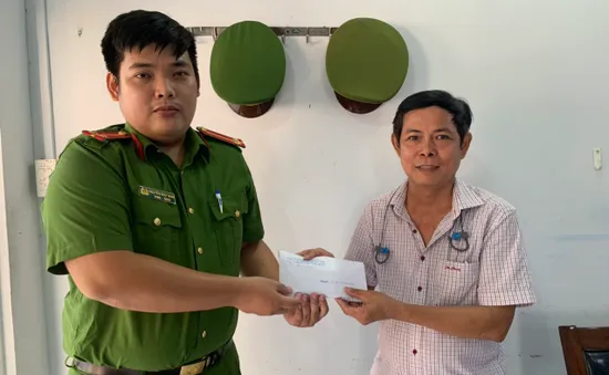 Người đàn ông được trả lại 67 triệu đồng sau khi bị lừa trên mạng