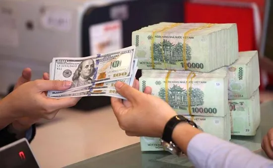 Fitch Ratings nâng xếp hạng tín nhiệm của Việt Nam