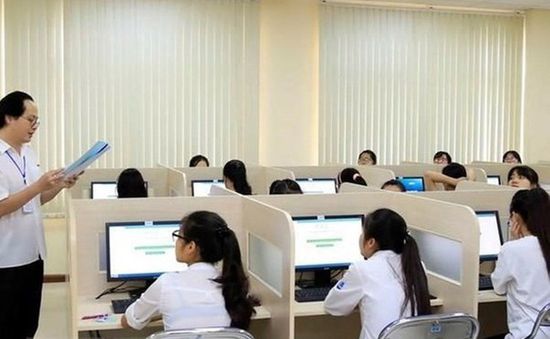 Nhiều trường đại học công bố điểm sàn thi đánh giá năng lực