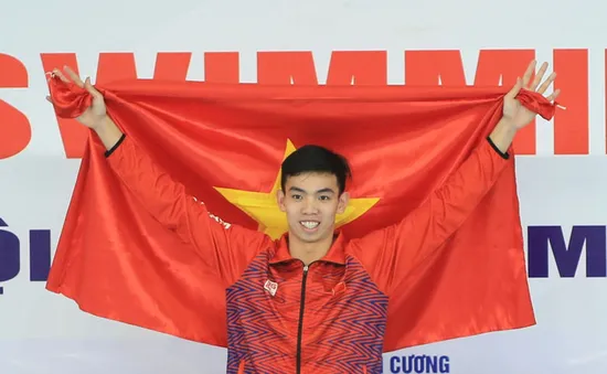 SEA Games 32: Kình ngư Huy Hoàng được chọn là người cầm cờ của Đoàn Thể thao Việt Nam