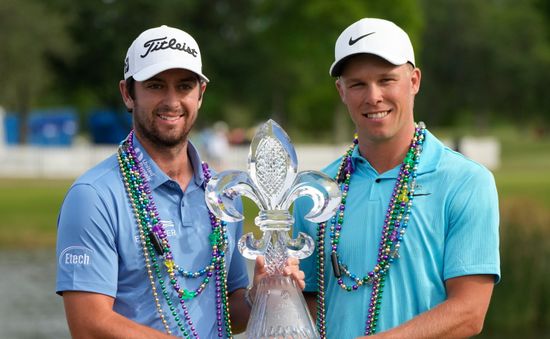 Davis Risley và Nick Hardy vô địch giải golf Zurich Classic