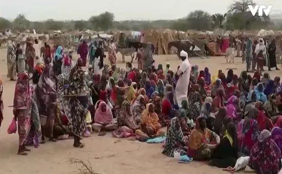 Hơn 100.000 người vượt biên rời khỏi Sudan do xung đột