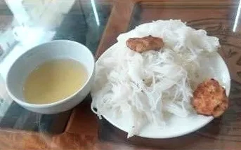 Suất bún 35.000 đồng chỉ có 2 miếng chả ở Sầm Sơn: cơ quan chức năng nói gì?