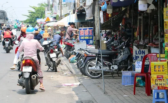 TP Hồ Chí Minh ra quân xử lý vi phạm lấn chiếm lòng, lề đường