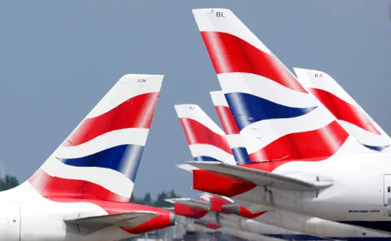 Sự cố kỹ thuật khiến British Airways phải hủy hàng chục chuyến tại sân bay Heathrow