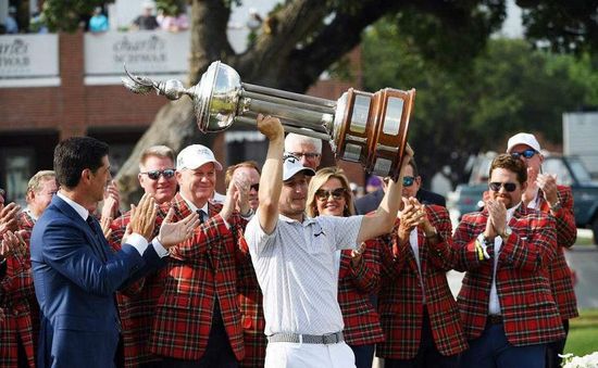 Emiliano Grillo vô địch giải golf Charles Schwab Challenge