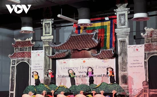 Đêm Di sản Việt Nam vinh danh văn hóa Việt tại Paris