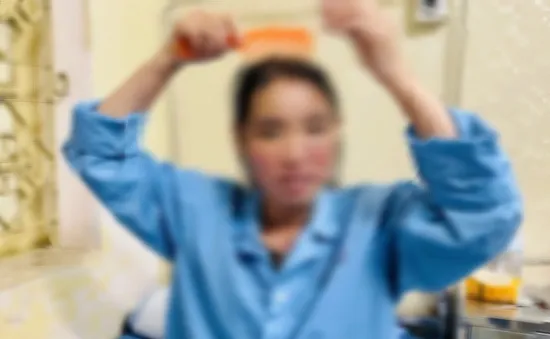 Cảnh báo tiền mất tật mang do thiếu hiểu biết về bệnh Lupus ban đỏ