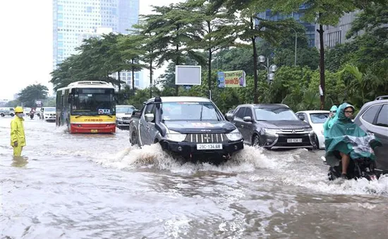 Cảnh báo ngập lụt khu vực nội thành Hà Nội