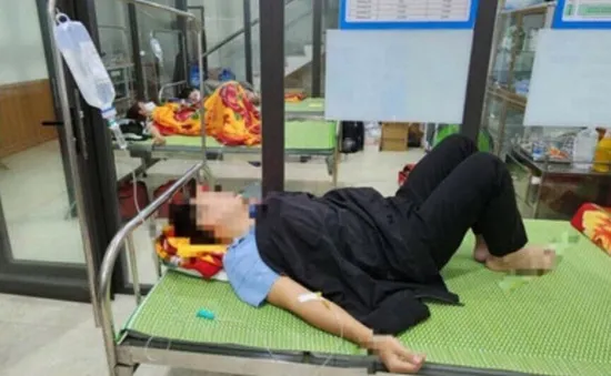 48 người bị ngộ độc sau tiệc cưới ở Quảng Trị: Phát hiện độc tố trong thực phẩm