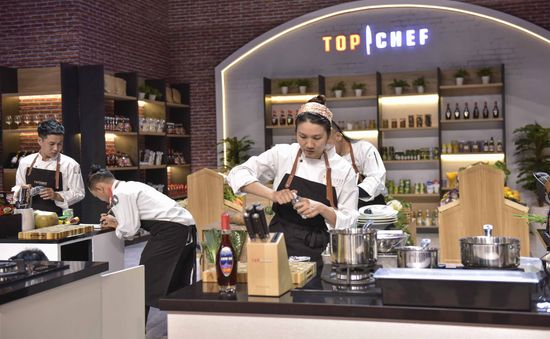 Top Chef Việt Nam - Tập 1: 3 món ăn đường phố được Giám khảo 1 sao Michelin chọn