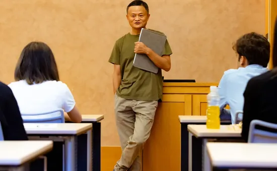 Jack Ma đứng lớp tại đại học Tokyo