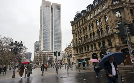 Lợi nhuận doanh nghiệp tại Eurozone gây sức ép lên lạm phát