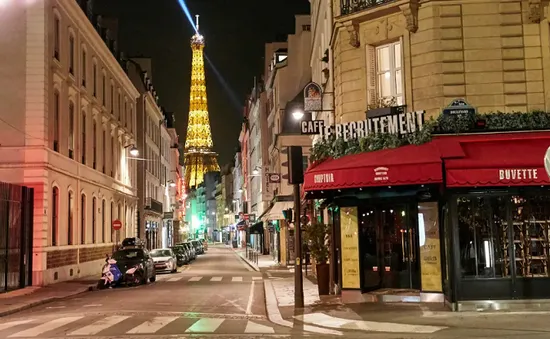 Biểu tình bạo loạn gia tăng, Pháp ban hành lệnh giới nghiêm ở ngoại ô thủ đô Paris