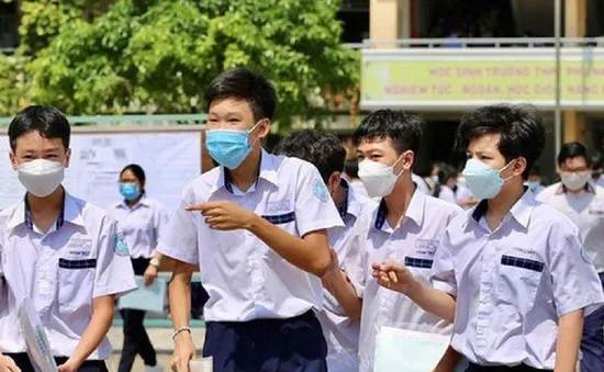 Thi lớp 10 THPT tại TP Hồ Chí Minh: Đề Toán tăng nhẹ độ khó