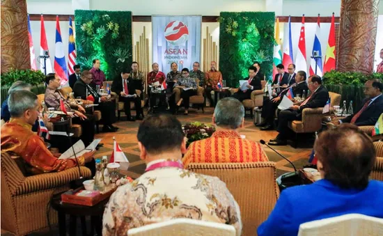 Phiên họp hẹp Bộ trưởng Ngoại giao ASEAN tại Indonesia